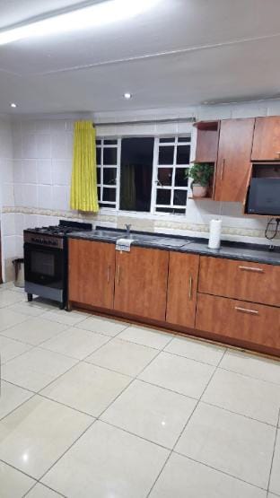 HMT Beautiful  Hide Out Vacation rental in Pretoria