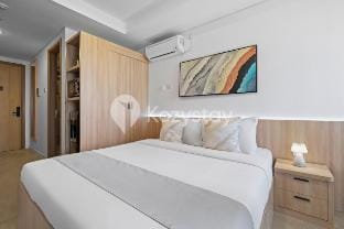 Korvi by Kozystay - Cilandak Vacation rental in South Jakarta City