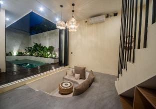 Villa/2B/2Ba@Central Canggu/Rooftop/Pool/Nespresso Vacation rental in North Kuta