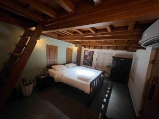 Heritage 3 bedroom cottage in Kochi Vacation rental in Kochi