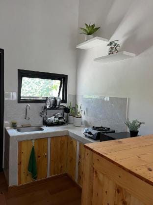 Minimalist home in jimbaran - Omah Jepun Vacation rental in Kuta Selatan