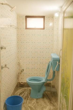 PeaceStay2: Budget Own Room Near Kolkata Airport Vacation rental in Kolkata