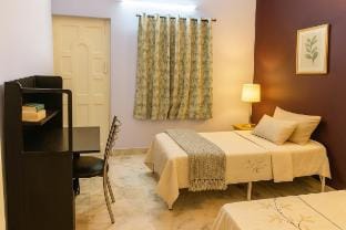 PeaceStay1: Budget Own Room Near Kolkata Airport Vacation rental in Kolkata