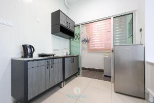 Cozy 3B3B - 6 pax | F&B & Mart | Chan Sow Lin Vacation rental in Federal Territory of Kuala Lumpur