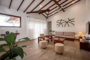 Elora Kadana Vacation rental in Western Province