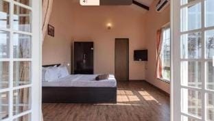 Erehwon Vacation rental in Maharashtra