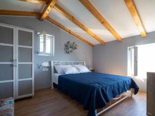 Stone House Bay View Kastela - Two Bedroom House with Pool Vacation rental in Split-Dalmatia County