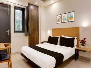 Cosy Stays at Rohini Sector 18 Vacation rental in Delhi