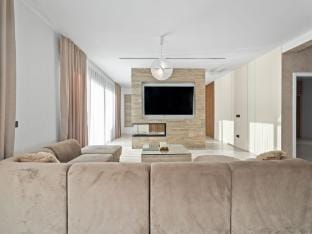 Villa Freedom - Five Bedroom House with Balcony Vacation rental in Šibenik-Knin County, Croatia