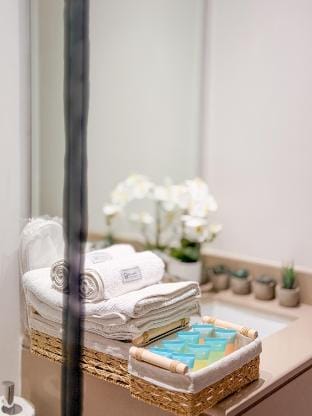 Chic Studio l WatersEdge l Top Location Yas Island Vacation rental in Abu Dhabi
