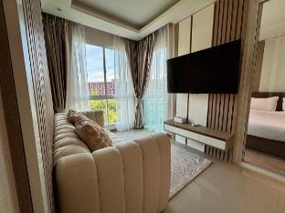 Modern 1BR Near Central Phuket – New & Stylish Vacation rental in Kathu