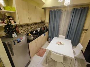 Cozy Studio @Wind Tagaytay Infront of Sky Ranch Vacation rental in Tagaytay