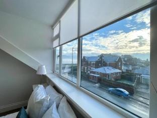 Ivory House - Beautiful 6 Bedroom House Vacation rental in Great Yarmouth