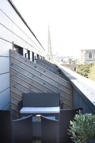 Crown Quarter Penthouse - City View Vacation rental in Southampton
