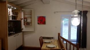cute Studio, NEW pool, 2 ha romantic grounds Vacation rental in Occitanie