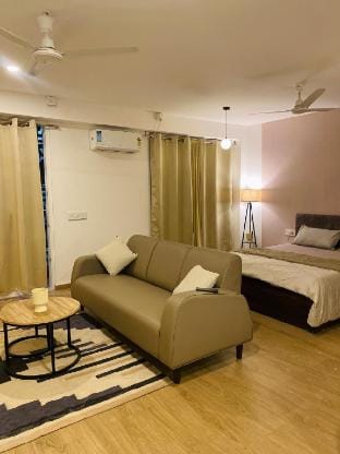 Flat in Viman nagar Vacation rental in Pune