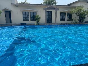 The Kesari Farms Farm Stay in India
