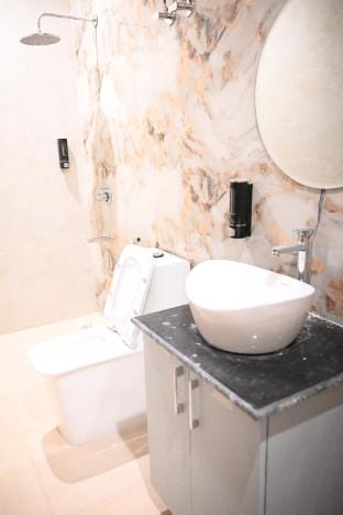 Cyber Farm - Premium 3BR Farm Stay  Farm Stay in Noida