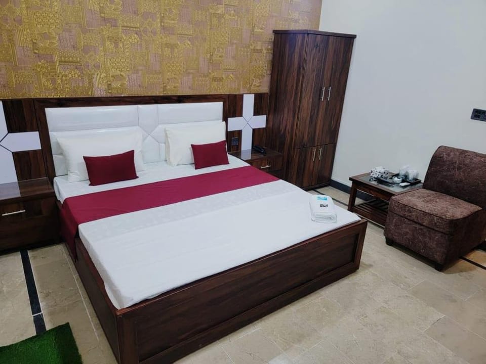 Airport Guest House - JIA Hotel in Karachi