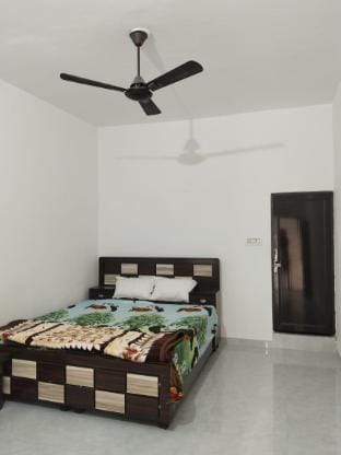 Kusum guest House  Vacation rental in Uttar Pradesh