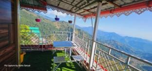 TEA NEST CAFE ND HOMESTAY Vacation rental in West Bengal
