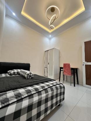 Starlight kost and stay Vacation rental in Special Region of Yogyakarta