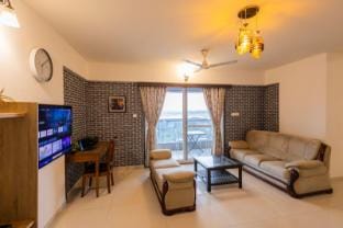Room By Steazy Vacation rental in Pune