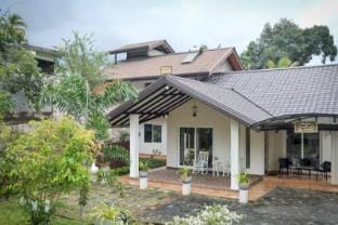 Staysia Guest Vacation rental in Gangawatakorale