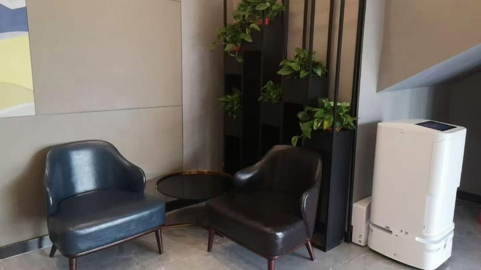 Ease Hotel - Nanjing Jiangning Dongshan Subway Station Tianyin Avenue Hotel in Nanjing