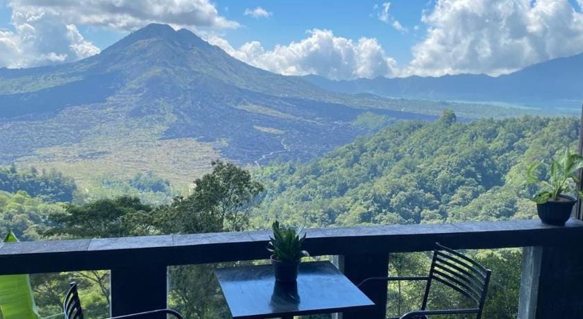 Dbila Cafe, Resto & Hotel Hotel in Bali