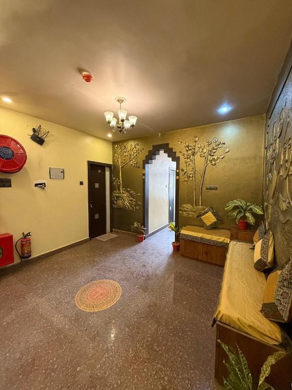 Hotel Bharat Hotel in Varanasi
