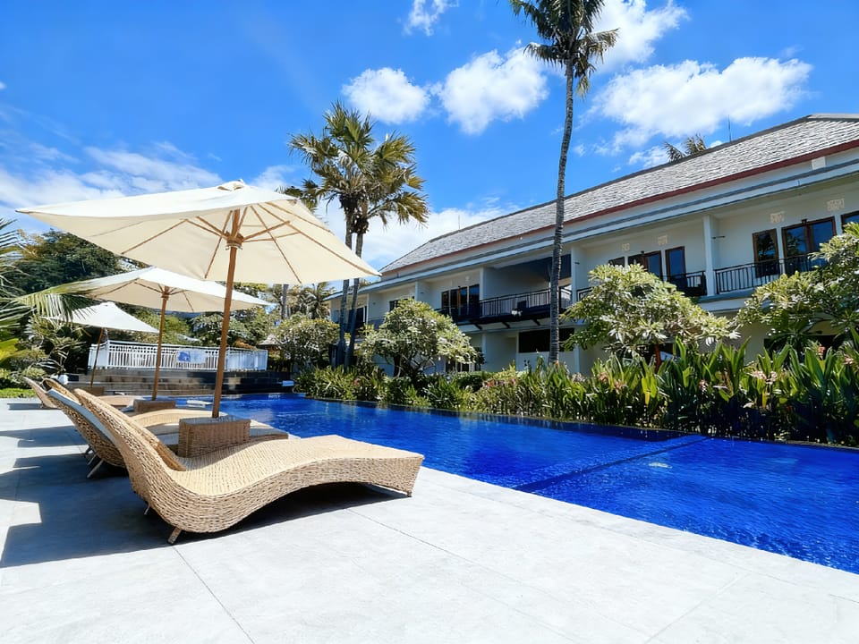 Blue Opal Hotel Hotel in Abang