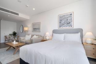 Bright Studio with Rooftop BBQ in Fremantle Apartment in North Fremantle