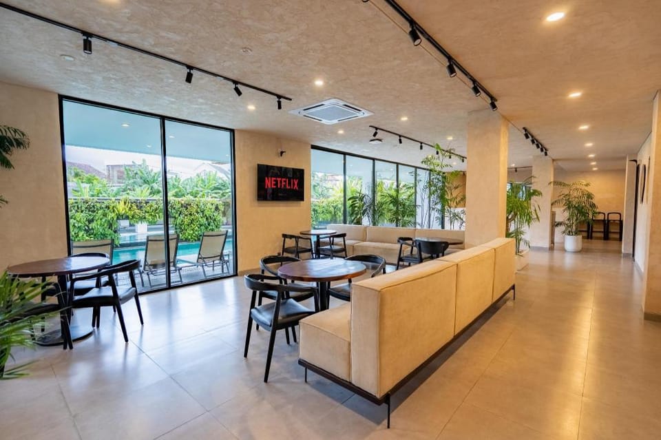 Sunny Nine Batu Belig by Betterplace Hotel in North Kuta