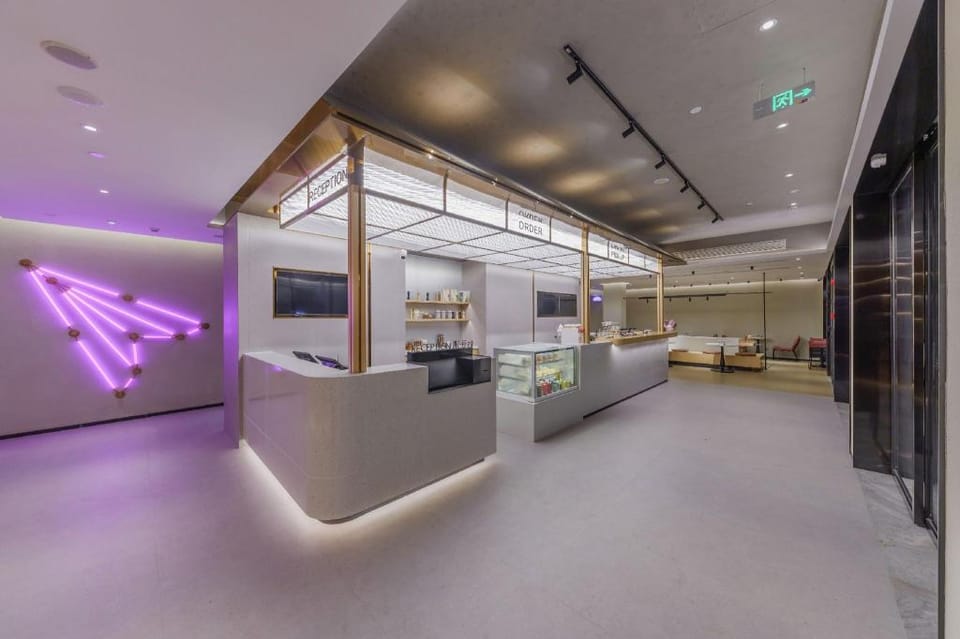 杭州嘉虹酒店SKYBIRDHotel（West Lake HeFang Street） Hotel in Hangzhou