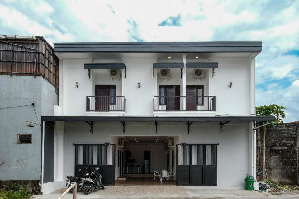 RedDoorz Syariah @ Zahra Homestay Maguwoharjo Hotel in Special Region of Yogyakarta