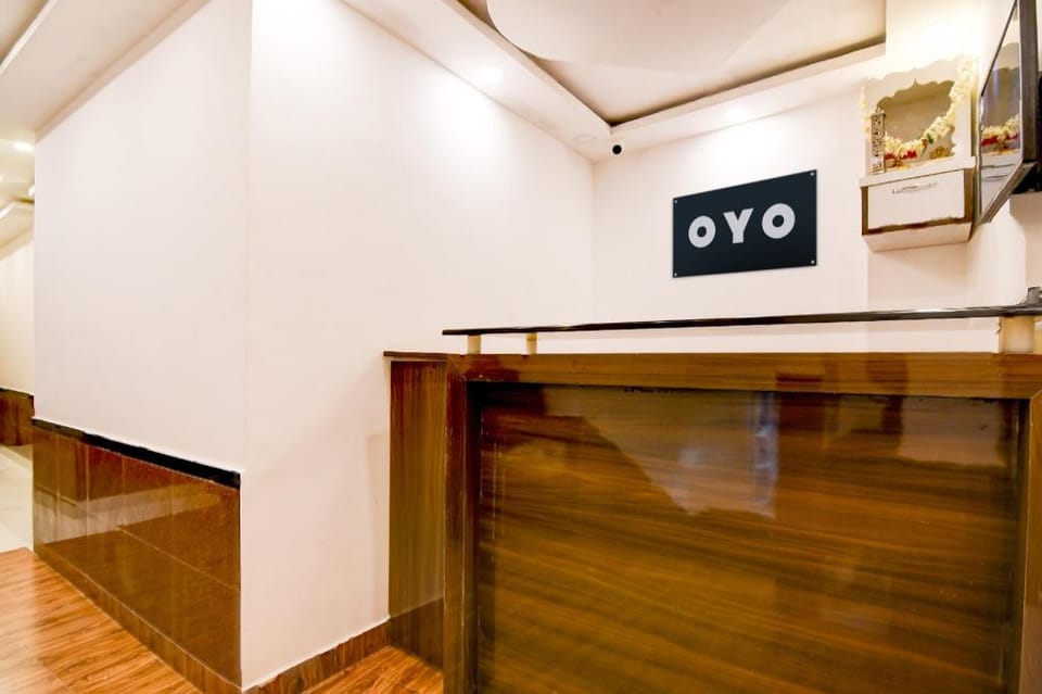 SPOT ON by OYO Night Owl Hotel & Guest House Hotel in Kolkata