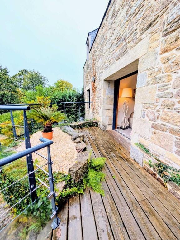Domaine le Puits de Jeanne Hotel in Finistere