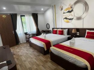 AVENUE HOTEL Resort in Vang Vieng