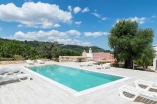 Villa Incanto con piscina by Wonderful Italy Villa in Ostuni