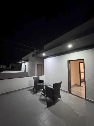 Cozy Getaway: 1 BHK Villa Nestled in Nature Villa in Karnataka