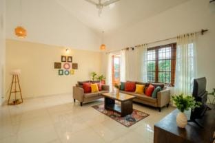 The Lazy Lentil, Assagao Villa in Goa, India