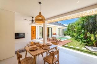 Delaksya - 2 Bedroom Villa in Kerobokan Villa in North Kuta