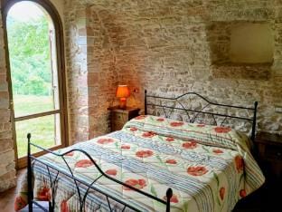 Heavenly Villa in the Heart of Umbria on Top of the World sleeps 50 Villa in Umbria