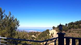Kyperounta Heights - Breathtaking View Villa in Limassol District
