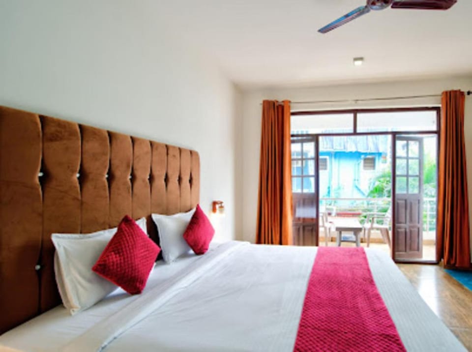 Hotel Sky Blue Baga Goa Hotel in Baga