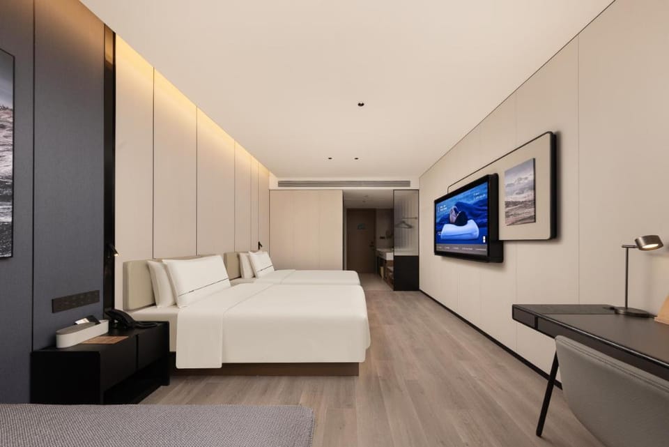 Atour Hotel at Guangzhou Olympic Sports Center Huangcun Subway Station Hotel in Guangzhou