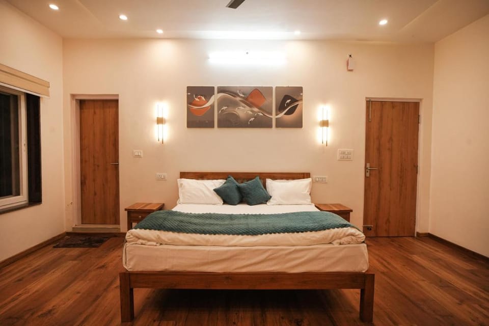 Omaya Vista Vacation rental in Uttarakhand