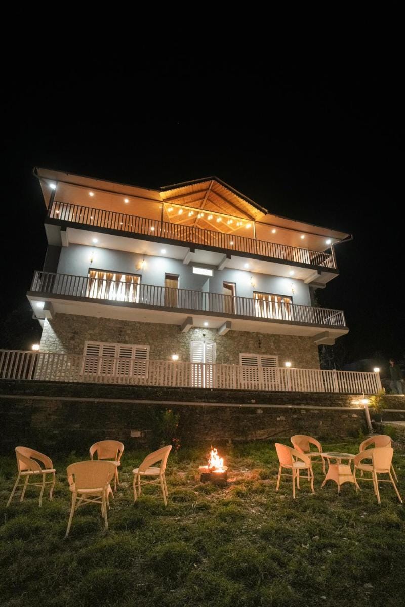 Omaya Vista Vacation rental in Uttarakhand