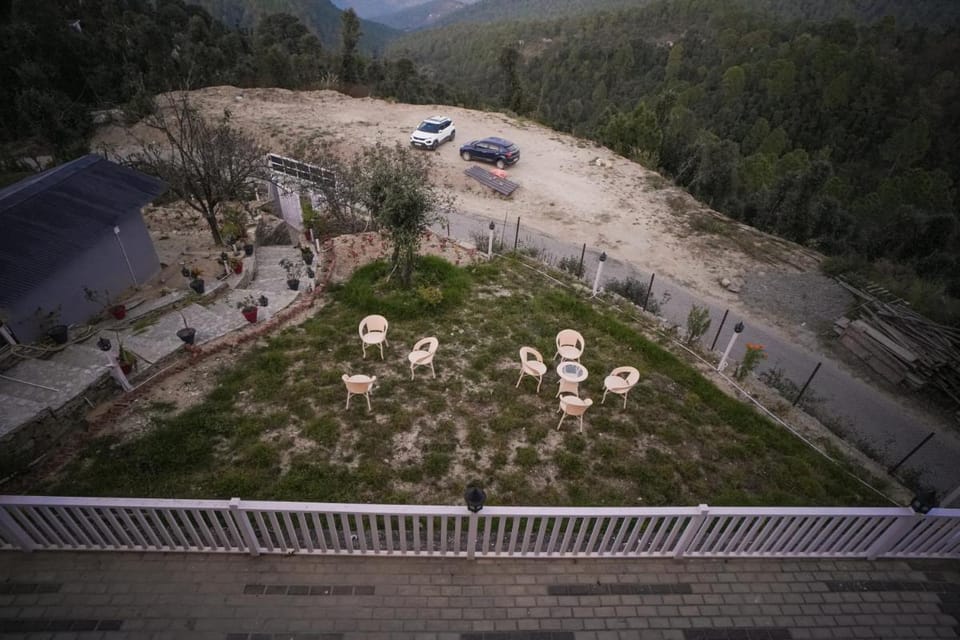Omaya Vista Vacation rental in Uttarakhand